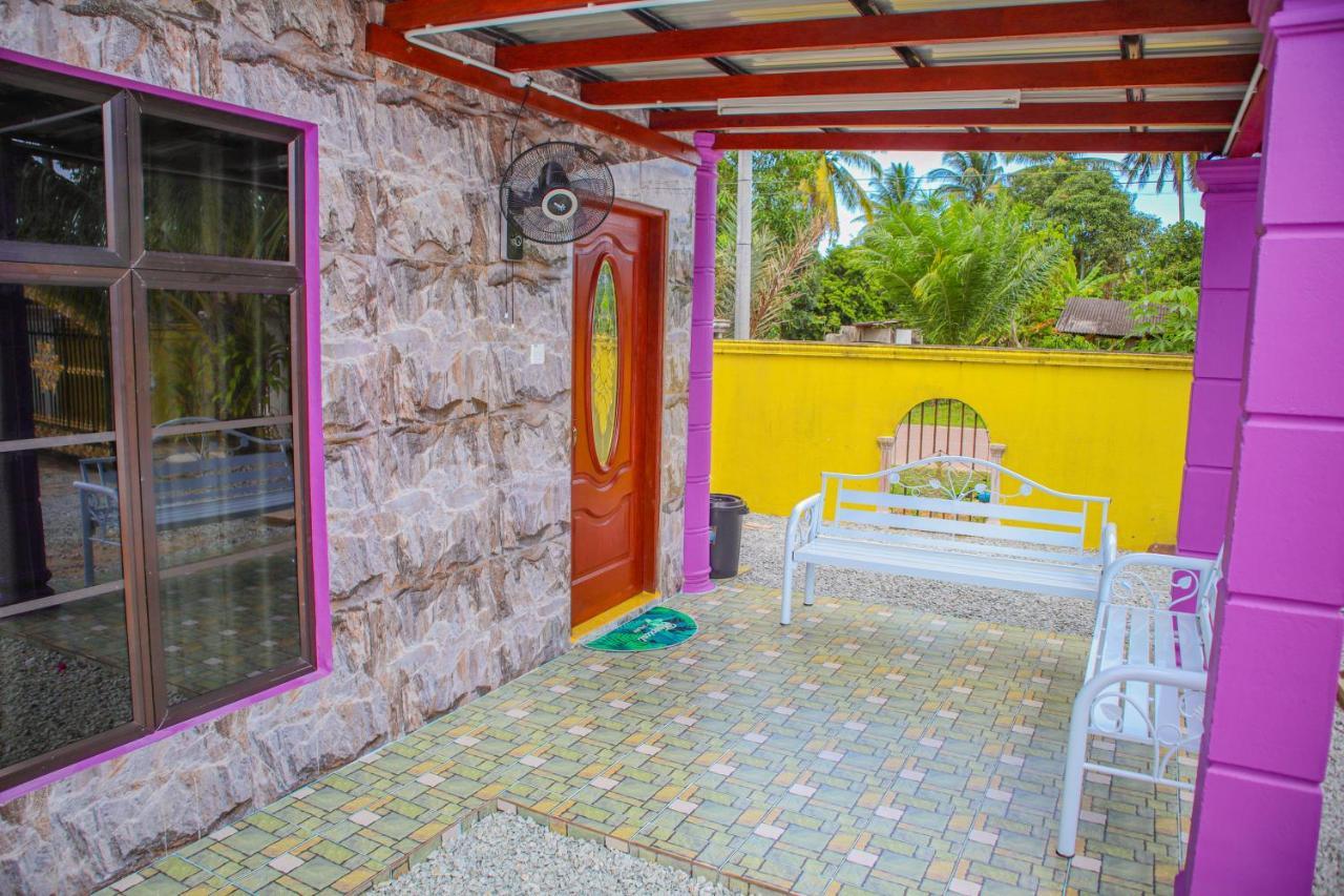Gm Roomstay Kuala Besut Kampong Gong Manok Екстериор снимка